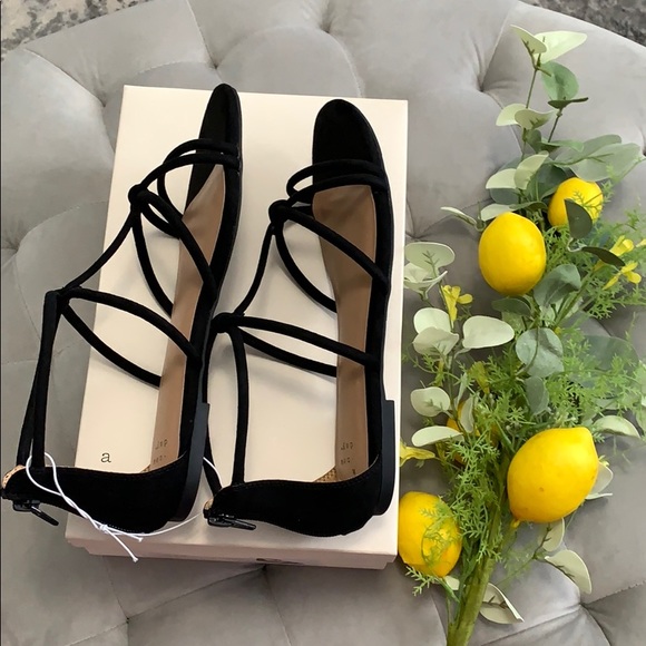 NEW! A New Day Strappy Sandals NIB - Picture 2 of 4